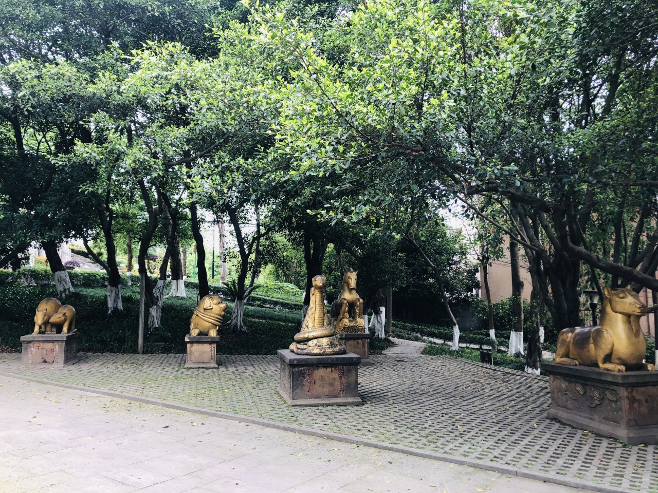微信图片_2020041917390416.jpg