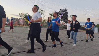 开跑.gif