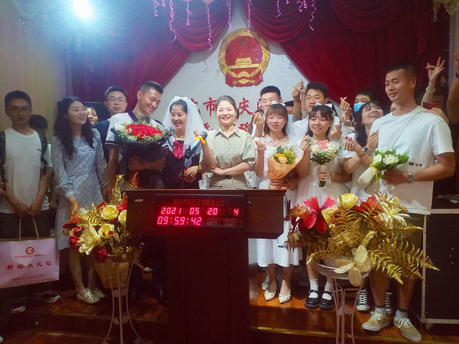 daa249d9e9be4ddbada2bb67172679c_副本.jpg